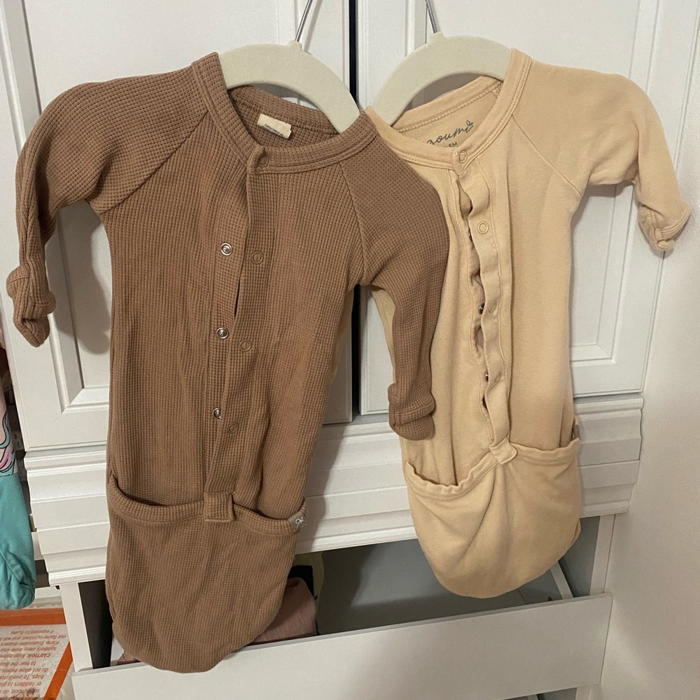 Goumikids Gowns Set